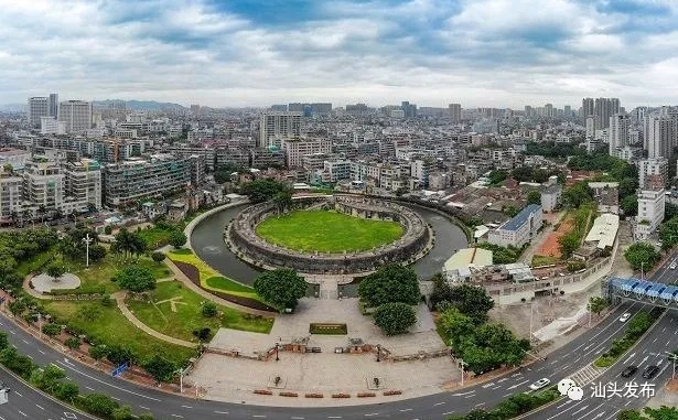 http://www.shantou.gov.cn/cnst/zjshmst/201908/ccf176cdb5004e1cbfb121c71c2d93cf/images/82e0f00d35004d39a846d1392e232332.jpg