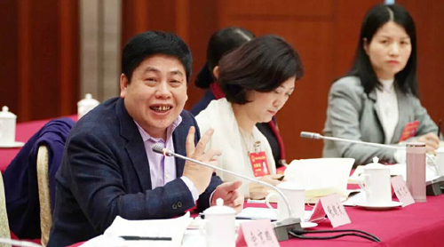 潮阳区工商界人大代表政协委员认真提交议案提案